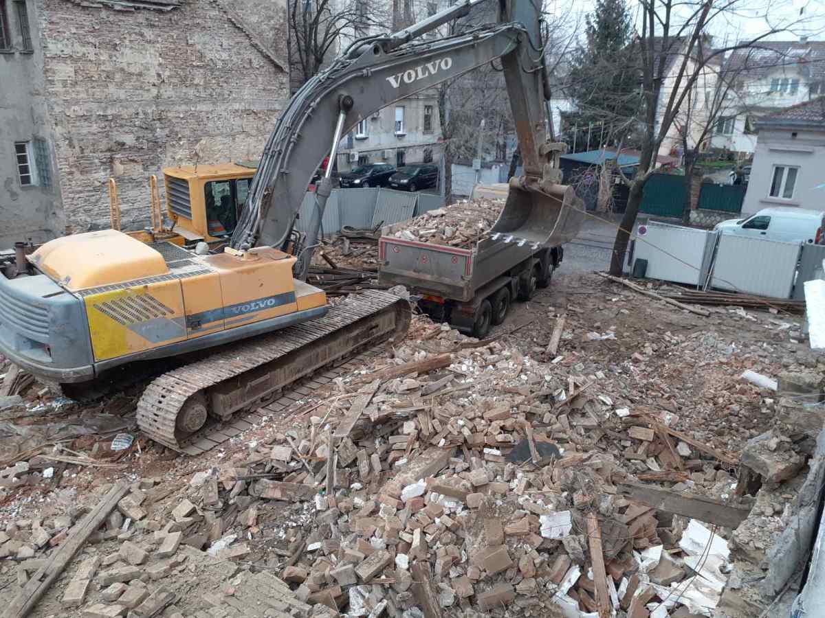 Rušenje objekta Knićaninova 5 Dorćol