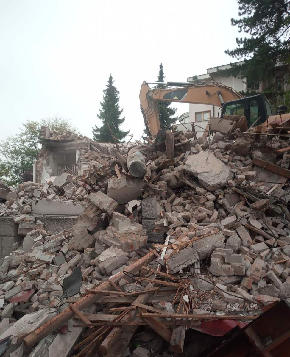Rušenje zgrade Maglajska  