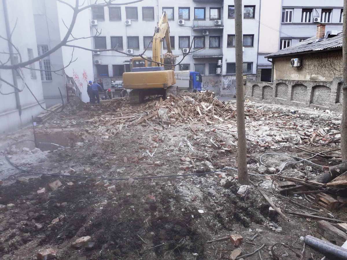 RUŠENJE OBJEKTA MIŠARSKA