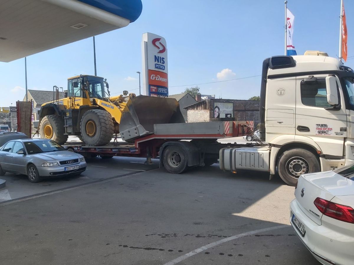 Prevoz građevinskih mašina I vangabaritnog tereta
